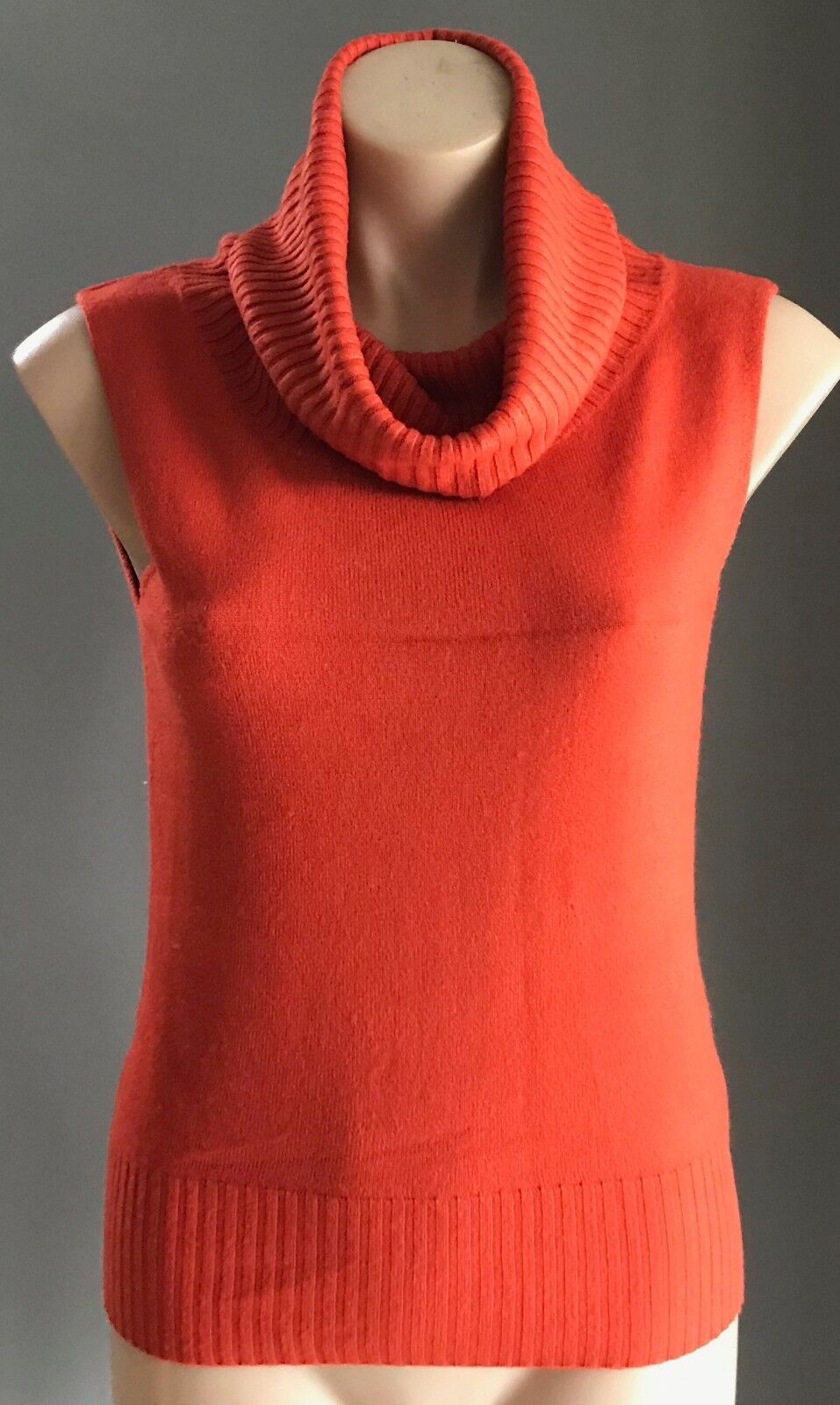 TARGET Top Knit Red Brick Colour Sleeveless Fine Knit Turtleneck Sweater Size 12