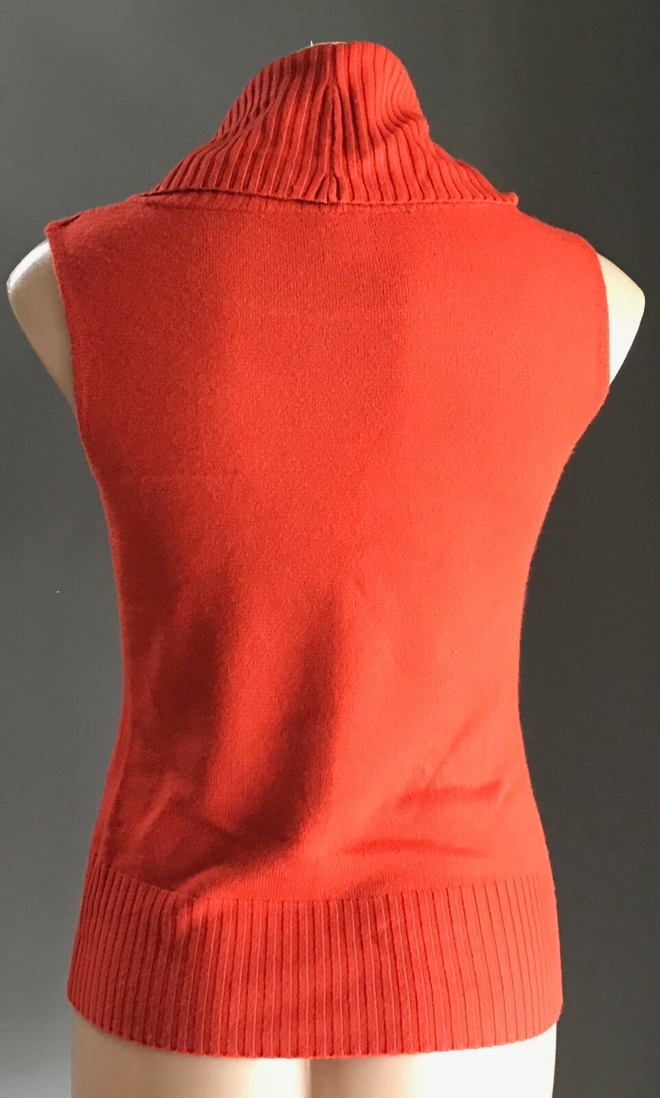 TARGET Top Knit Red Brick Colour Sleeveless Fine Knit Turtleneck Sweater Size 12