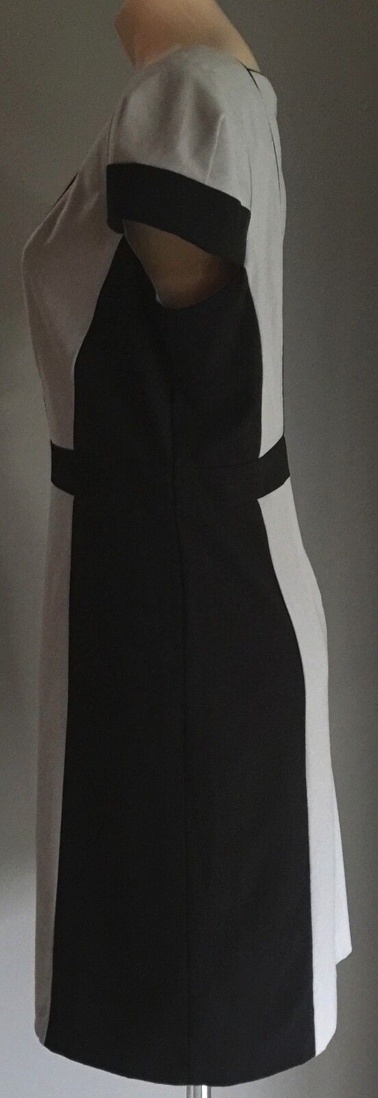 TARGET Dress Black & Grey Cap Sleeve Sheath Size 10 Tailored 1950's Stunning