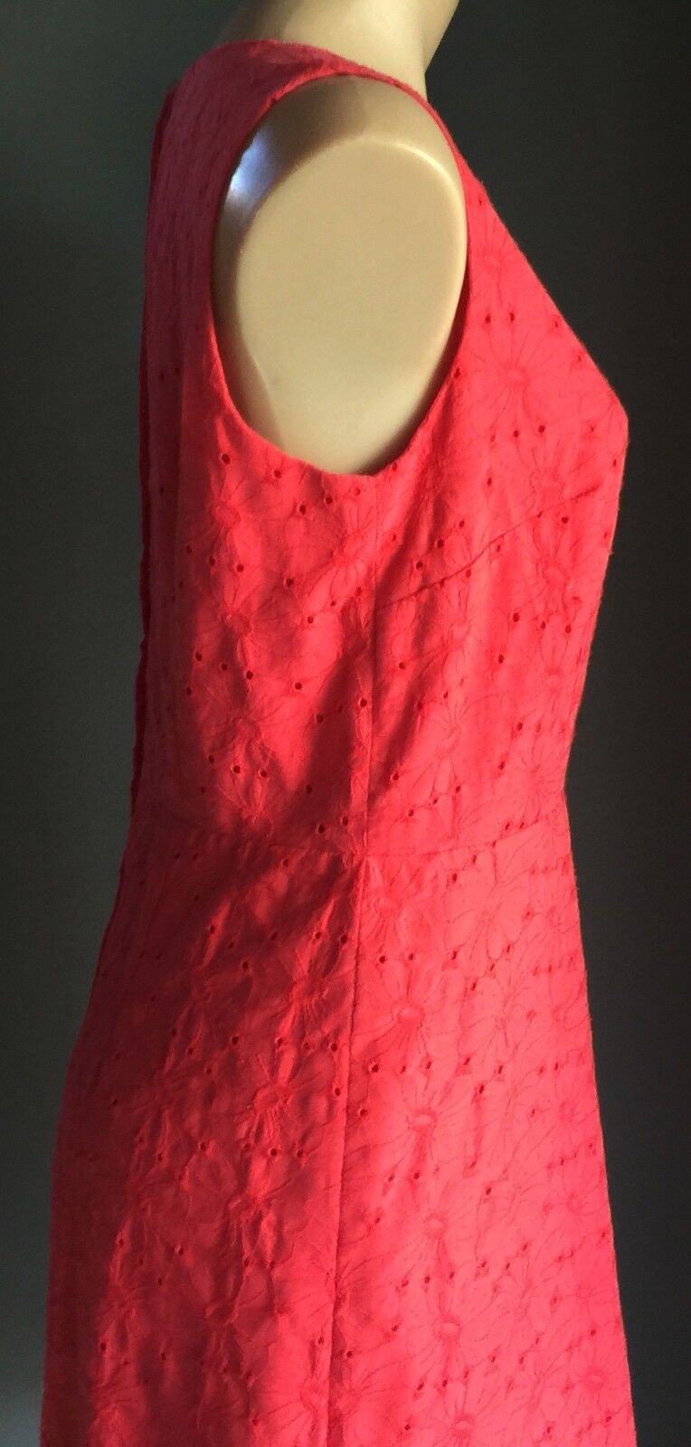 TARGET Dress Shift Watermelon Red Broderie Anglaise Sleeveless Size 12 50's look