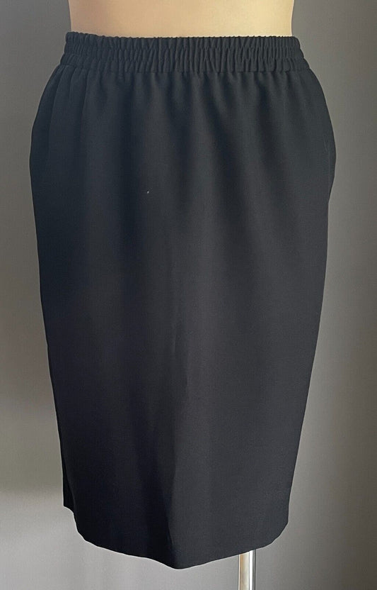 TARGET COLLECTION Skirt Black Straight Elastic Waist Size 16 Classic Style
