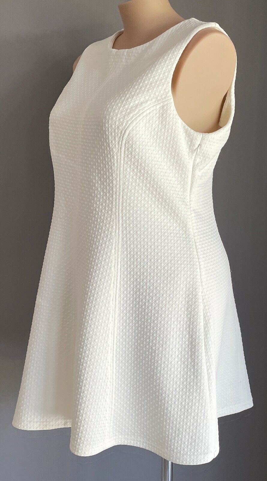 TARGET COLLECTION Dress A-Line Cream Textured Fabric Sleeveless Plus Sz 20 NEW