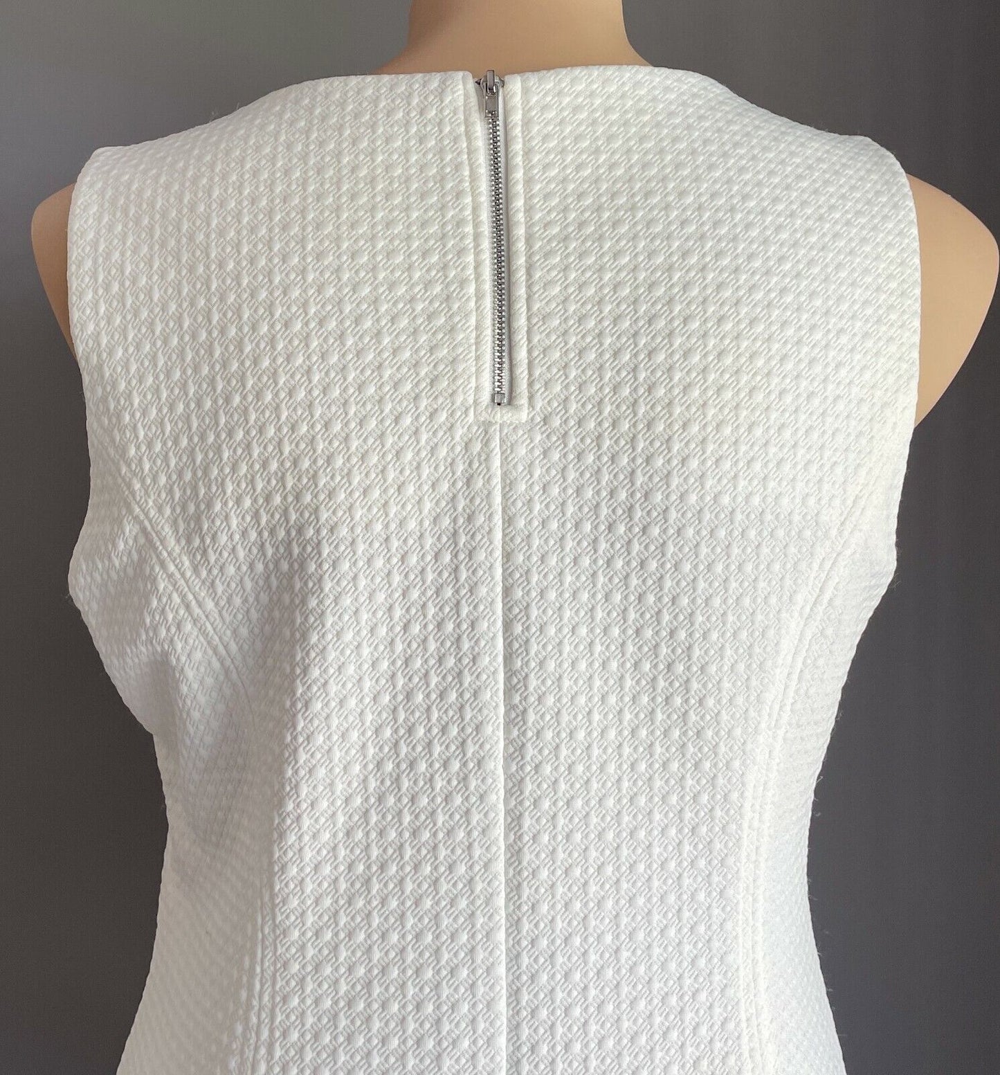 TARGET COLLECTION Dress A-Line Cream Textured Fabric Sleeveless Plus Sz 20 NEW
