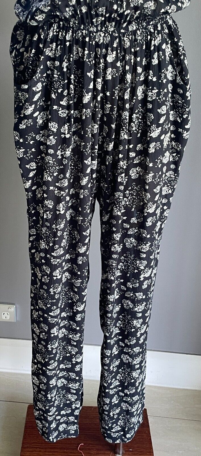 LILY LOVES (Target) Jumpsuit Black White Floral Sleeveless Elastic Waist Size 10