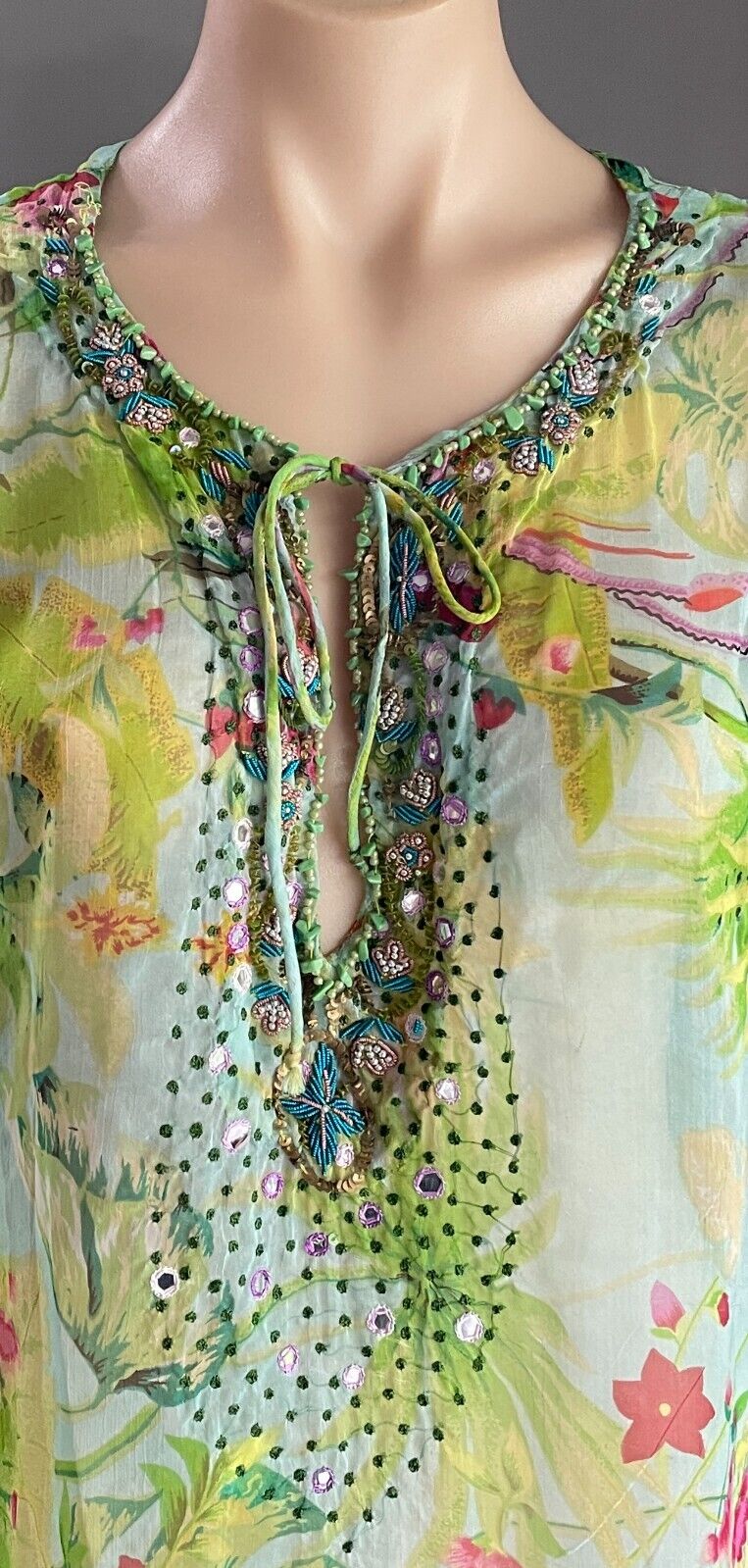 DIRECTIONS Kaftan Top Green Floral Size 12 V Neck Beaded & Sequin Semi Sheer