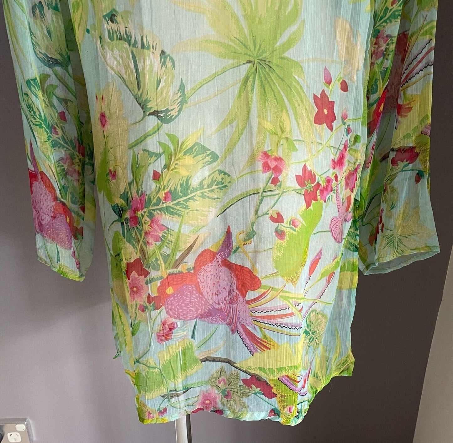 DIRECTIONS Kaftan Top Green Floral Size 12 V Neck Beaded & Sequin Semi Sheer