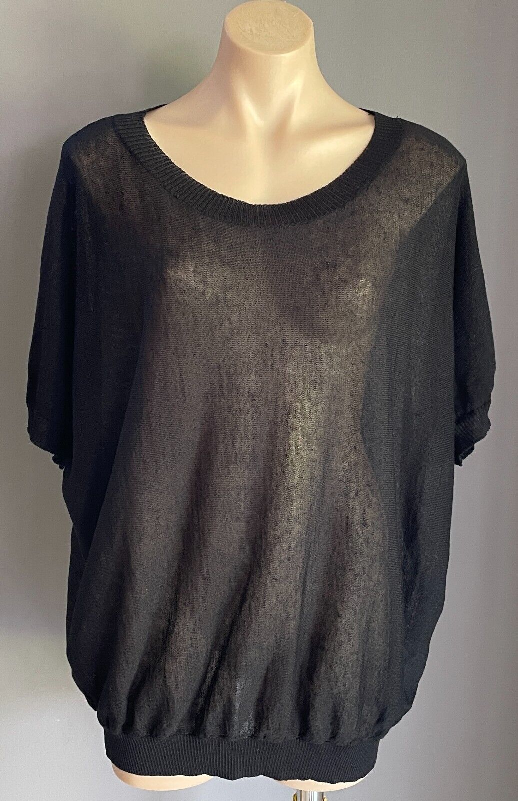 LAURA ASHLEY Fine Knit Top Black Linen Blend Extended Sleeve Sz XL 12 Semi Sheer