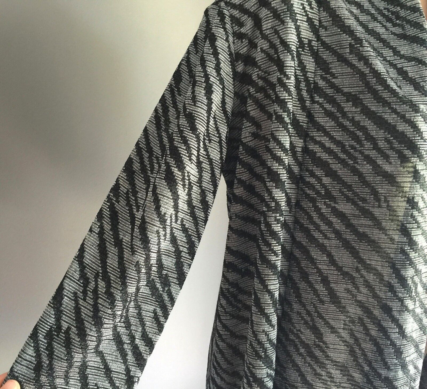 NONI B Jacket Drape Cardigan Open Black & Silver Metallic Knit Size M 10 12