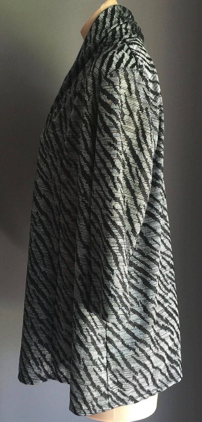 NONI B Jacket Drape Cardigan Open Black & Silver Metallic Knit Size M 10 12