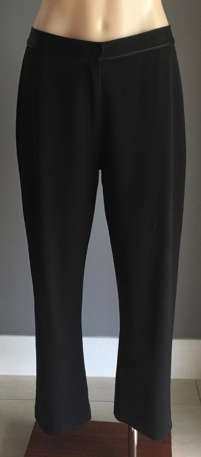 NONI Pants Black Dress Trousers Ladies Size 12  Versatile Basic Well Made