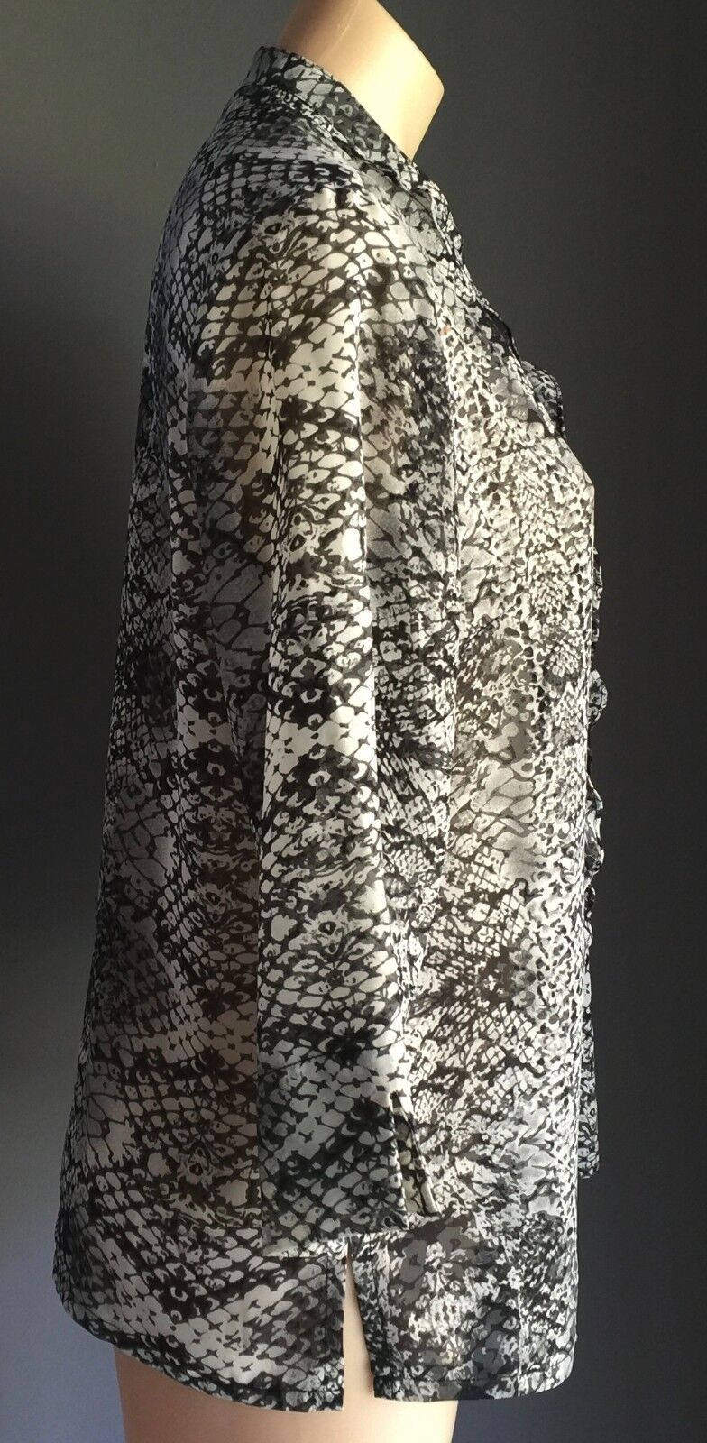 NONI B Blouse Buttons Monochrome White Sheer Snakeskin 3/4 Frill Sleeve Size 12