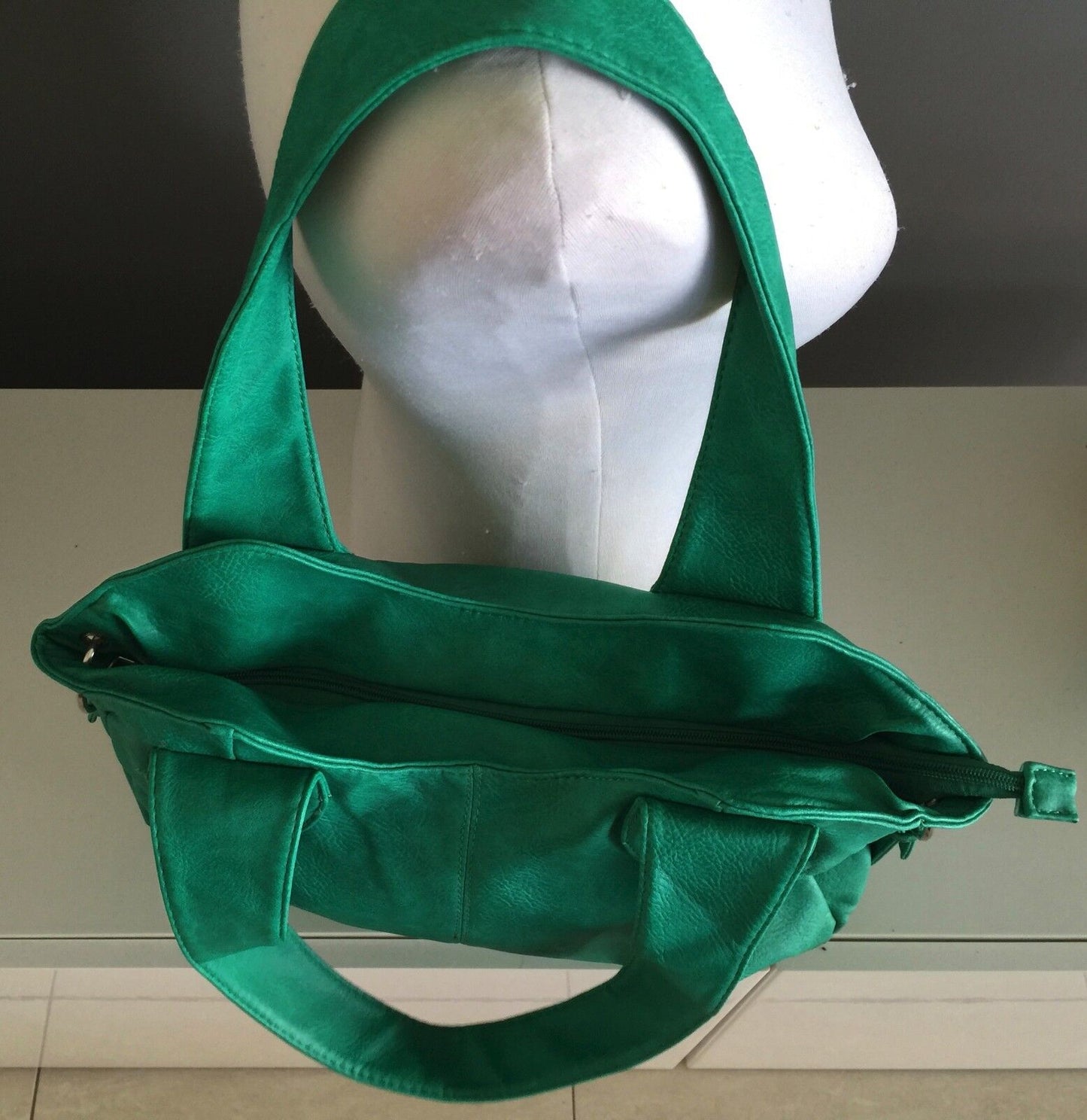 Shoulder Bag PACCININI Leather Faux Green Pebble  Tote Gorgeous Colour NEW