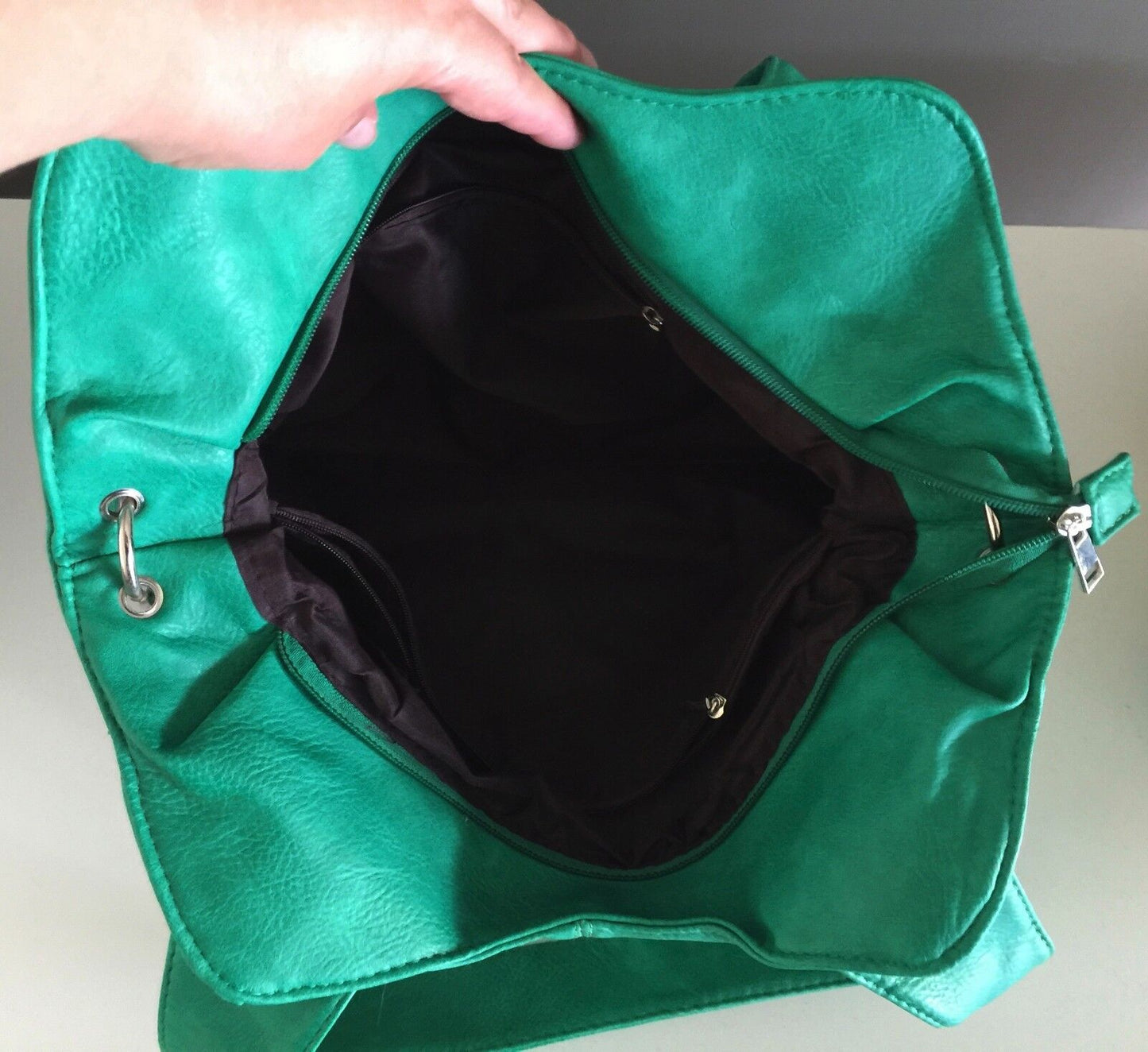 Shoulder Bag PACCININI Leather Faux Green Pebble  Tote Gorgeous Colour NEW