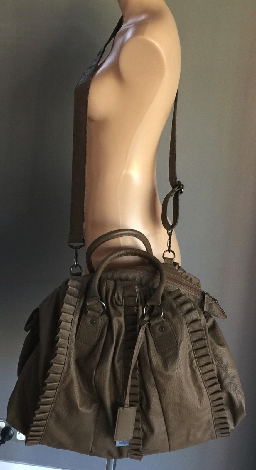SASKIA Shoulder Bag Pleather Pebble Look Large Satchel Hobo Celebrity Style