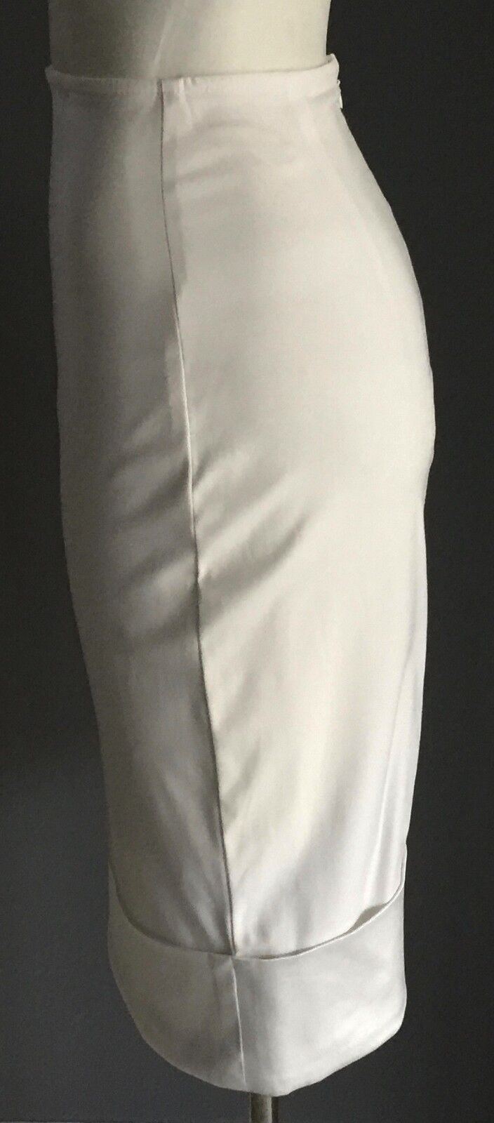 WAYNE COOPER Skirt White Straight Pencil Stretch Ladies Size 1 AU 6 - 8
