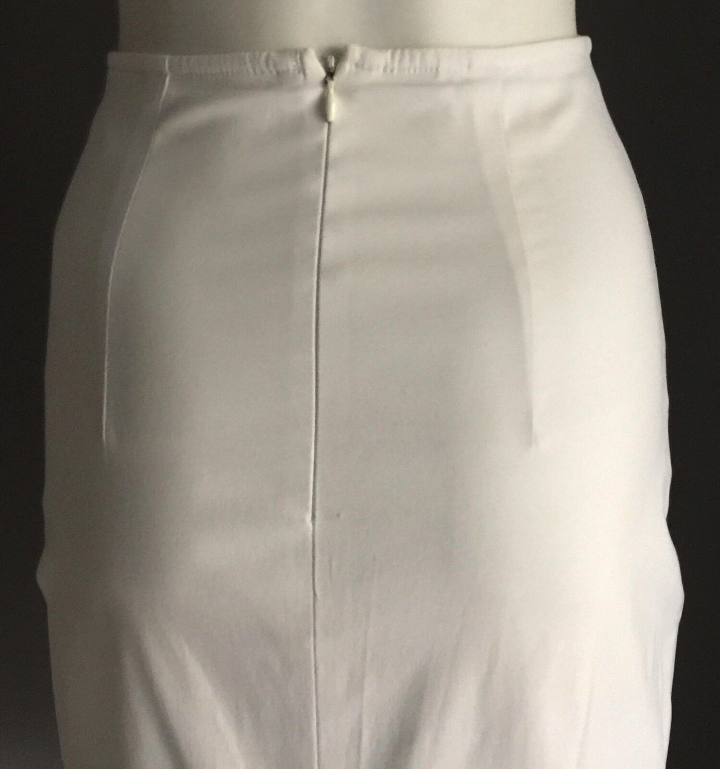 WAYNE COOPER Skirt White Straight Pencil Stretch Ladies Size 1 AU 6 - 8