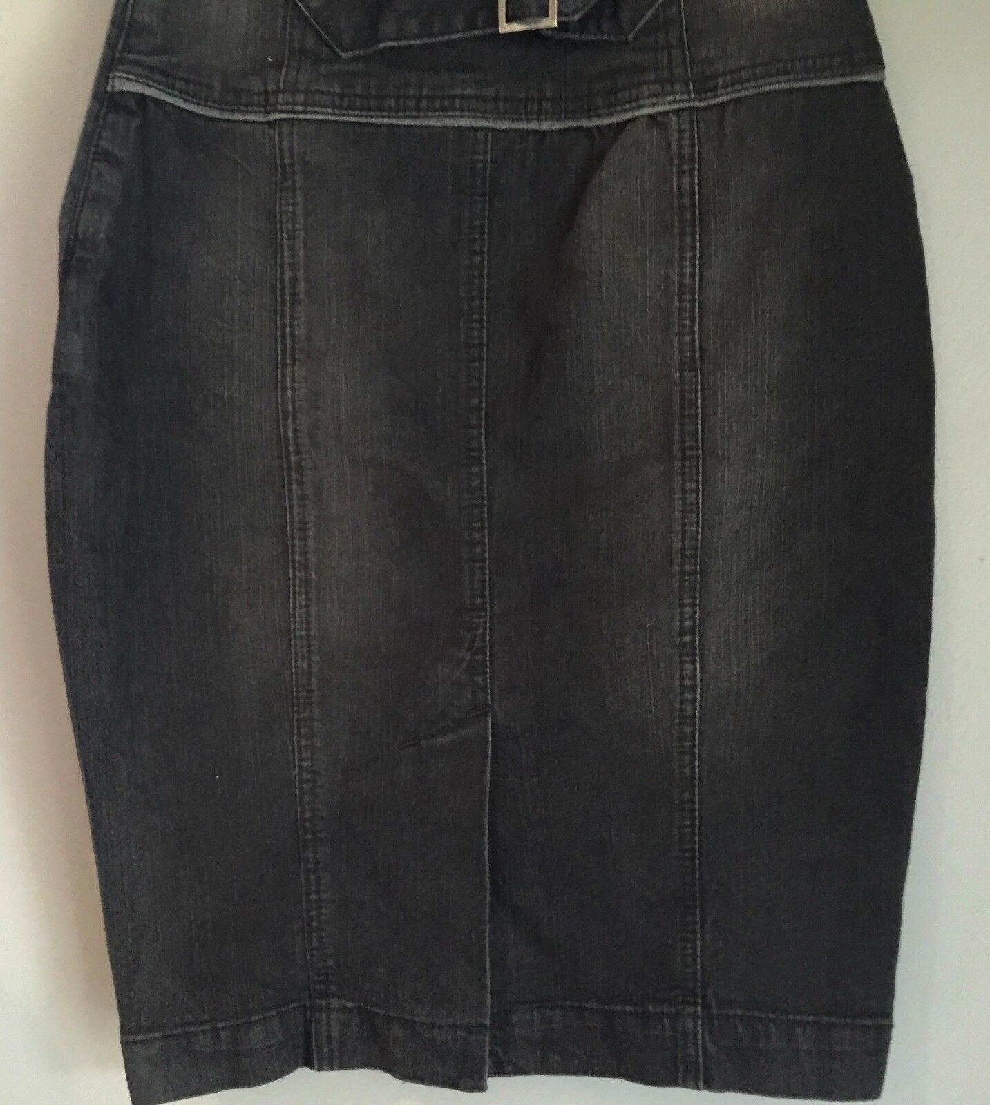 YMI DENIM Denim Skirt Figure Flattering Black Pencil Fitted Ladies Size 6 Retro