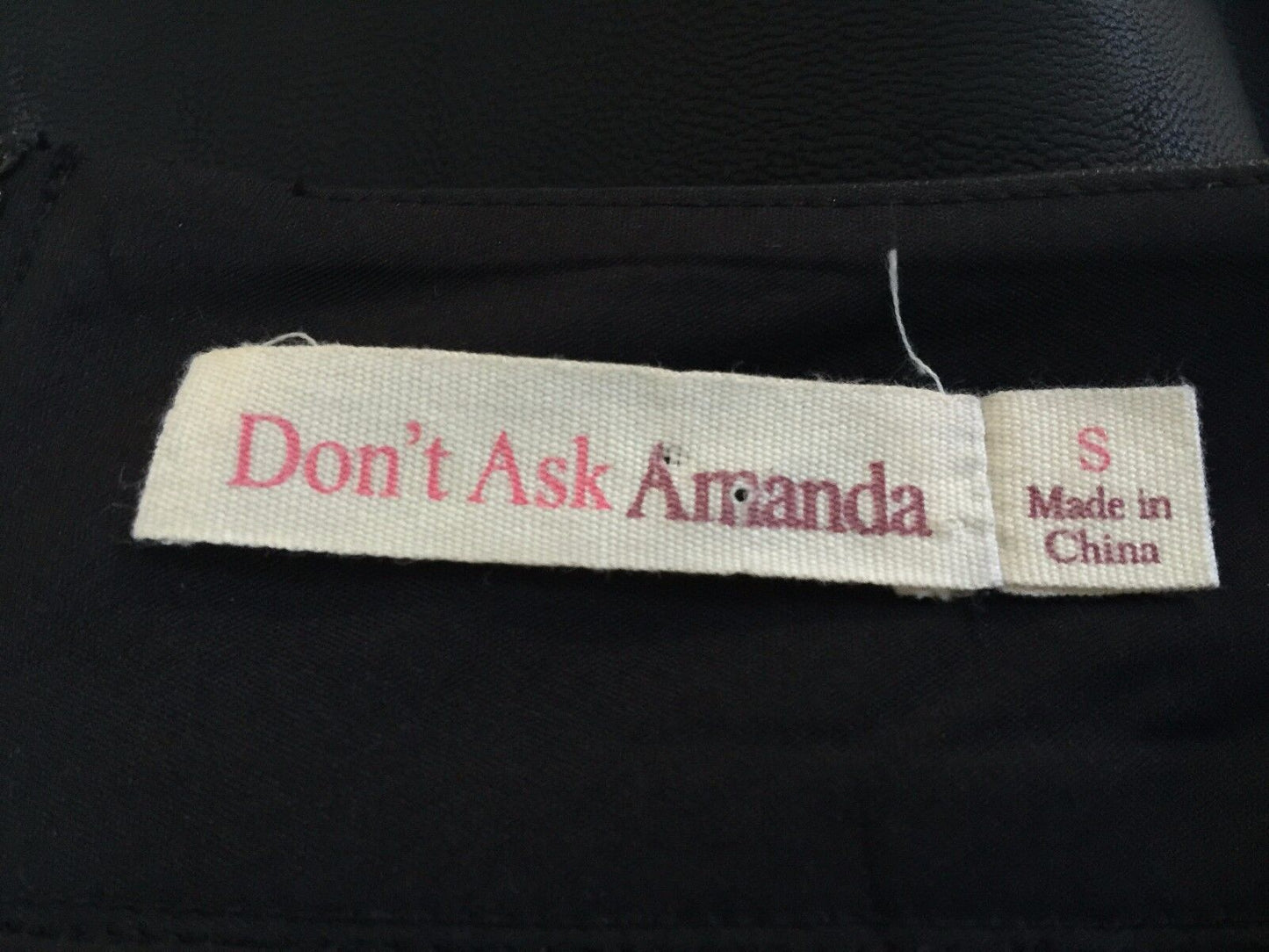 DON"T ASK AMANDA Skirt Black Pleather Midi Length Pencil Ladies Size S 8