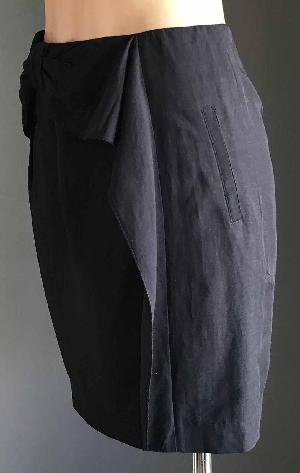 MARCS Skirt Navy Blue w Bow at Waist & Cascading Ruffle Lined Short Size 8 10