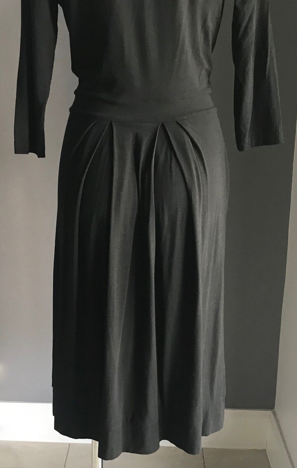 SABA Dress Retro Black 3/4 Sleeve Pleat Skirt Stretch Frock Ladies Size 8 10