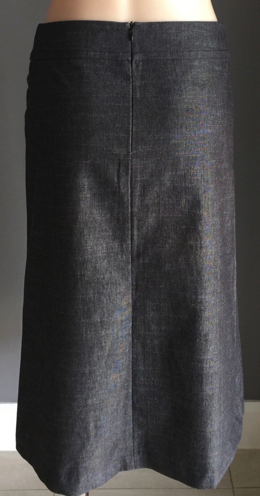 New SUSSAN Skirt Grey Textured A-Line Mid Calf Length Size 8 Classic Work Wear