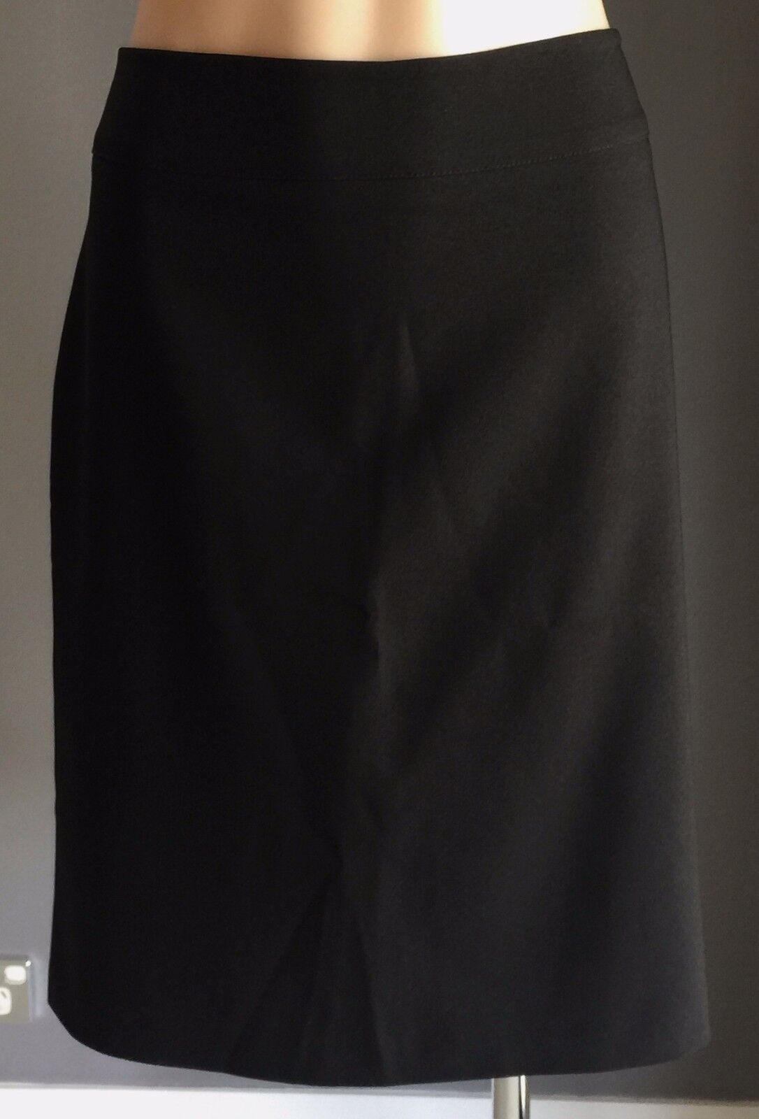 EQUIPMENT Skirt Black Straight w Slit at Each Side Ladies Size 12