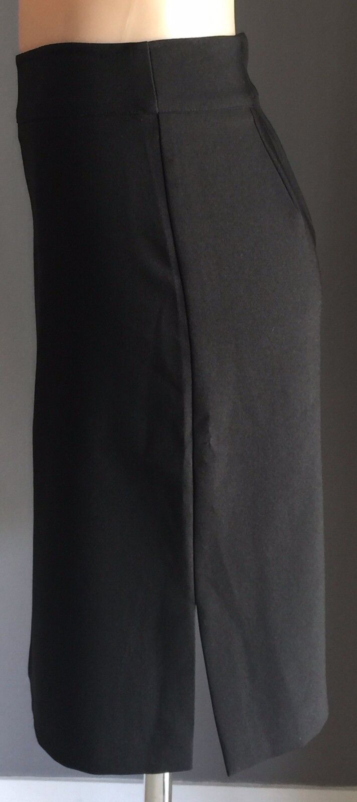 EQUIPMENT Skirt Black Straight w Slit at Each Side Ladies Size 12