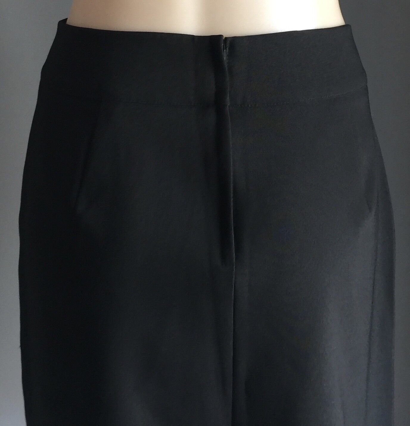 EQUIPMENT Skirt Black Straight w Slit at Each Side Ladies Size 12