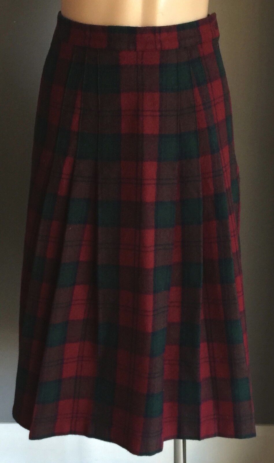 EDINBURGH Skirt Pleat Wool Burgundy Navy Green Size 12 Scotland Tartan Vintage