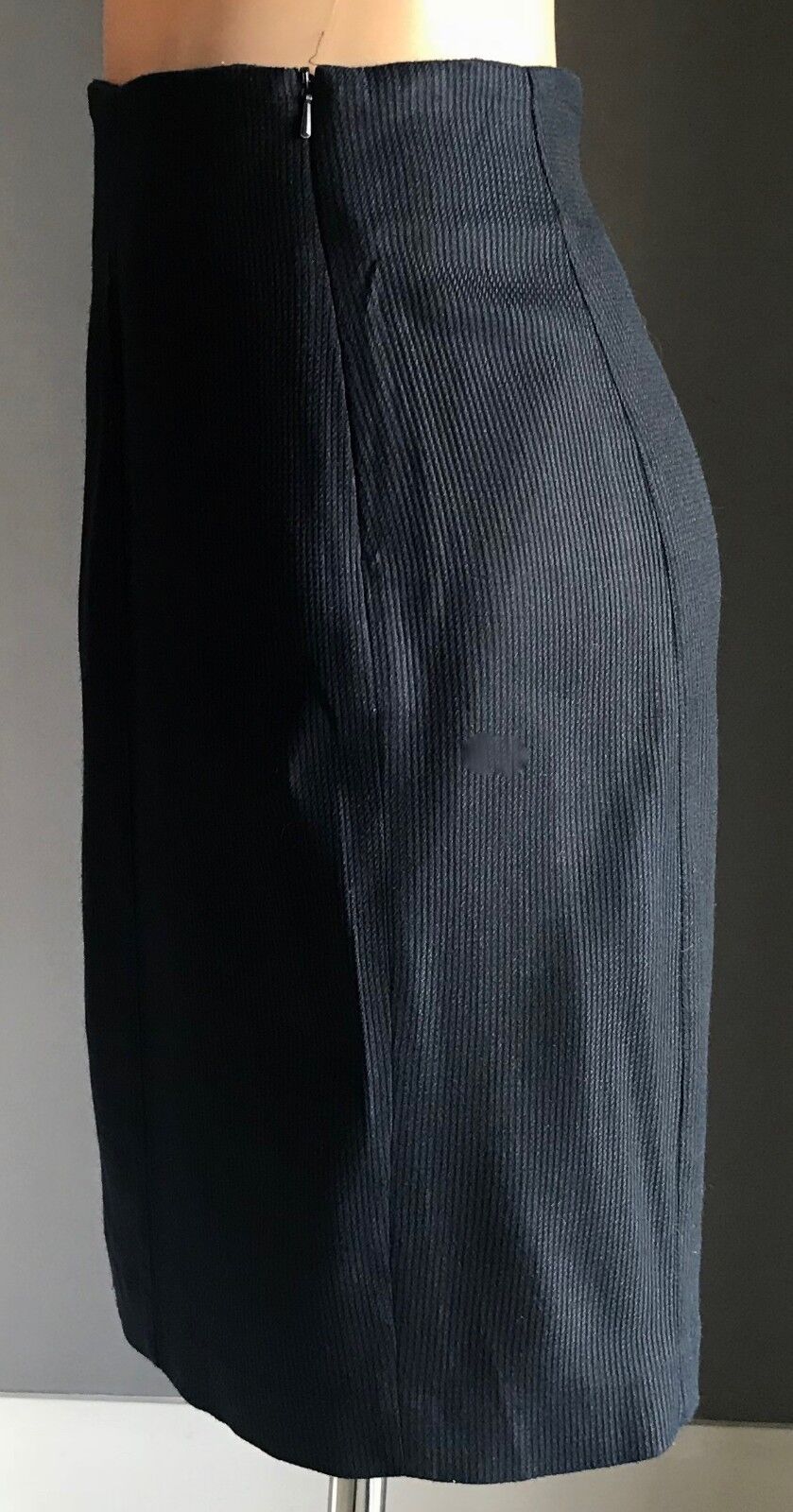 MASTINA Straight Skirt Navy Blue Self Stripe Knee Length Size M 12 Vintage