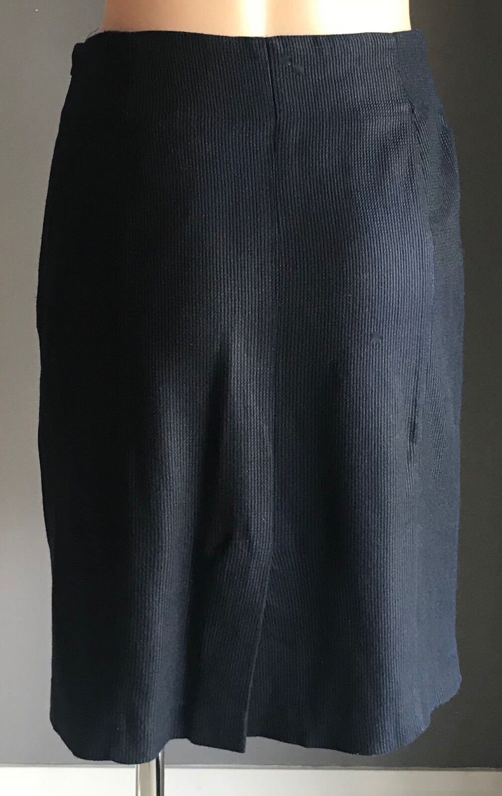 MASTINA Straight Skirt Navy Blue Self Stripe Knee Length Size M 12 Vintage