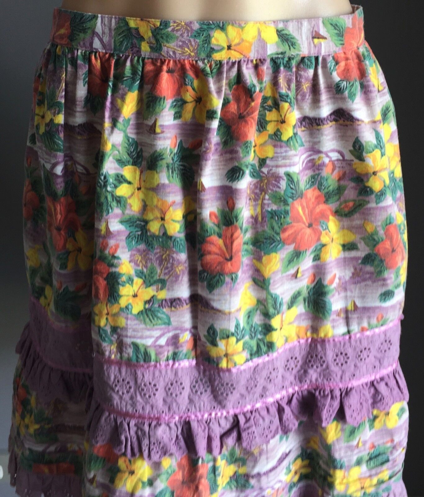 ONE TEASPOON Skirt Floral MultiColoured Lilac Print Tier Ladies Size 12 1950’s