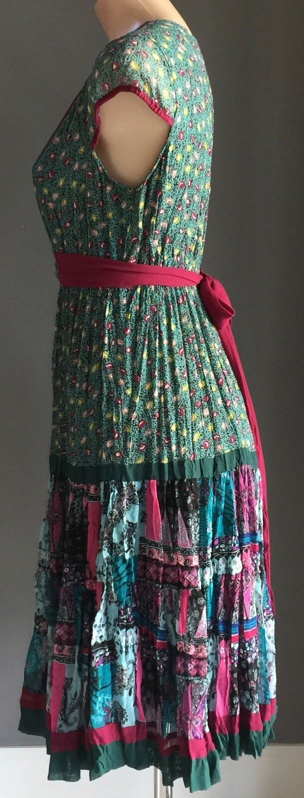ROSE GARDEN Tea Dress MultiColoured Floral Print Cap Sleeve Tie Back Size 12 NEW