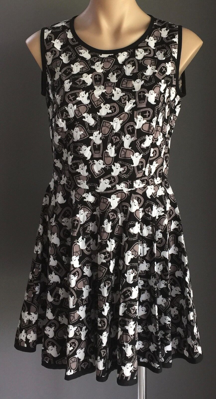 HALLOWEEN Skater Dress Ghouls & Tombstone Print Black Brown & White Size 12