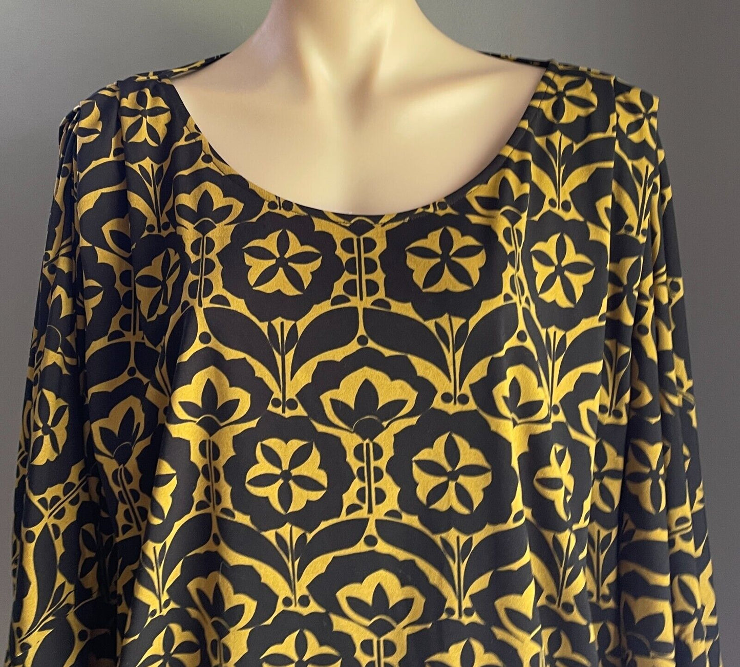CHARLIE BROWN Blouson Dress Mustard & Black Geo Print 3/4 Dolman Sleeve Size 12
