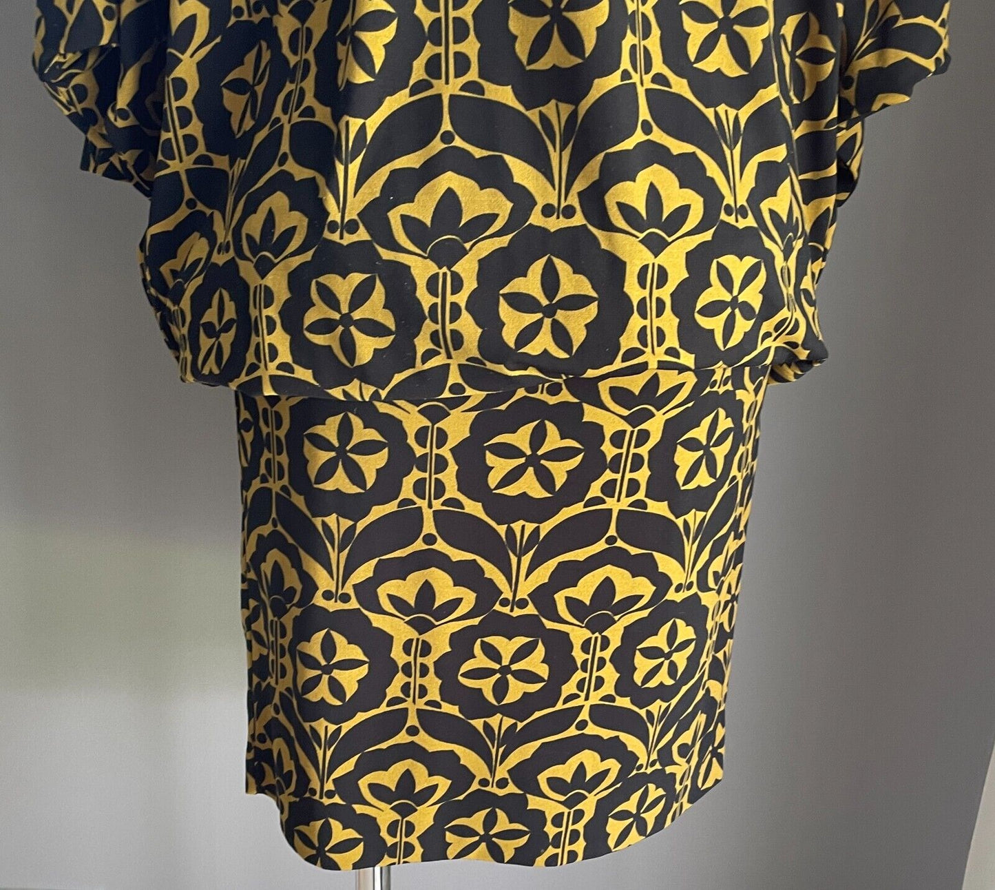 CHARLIE BROWN Blouson Dress Mustard & Black Geo Print 3/4 Dolman Sleeve Size 12