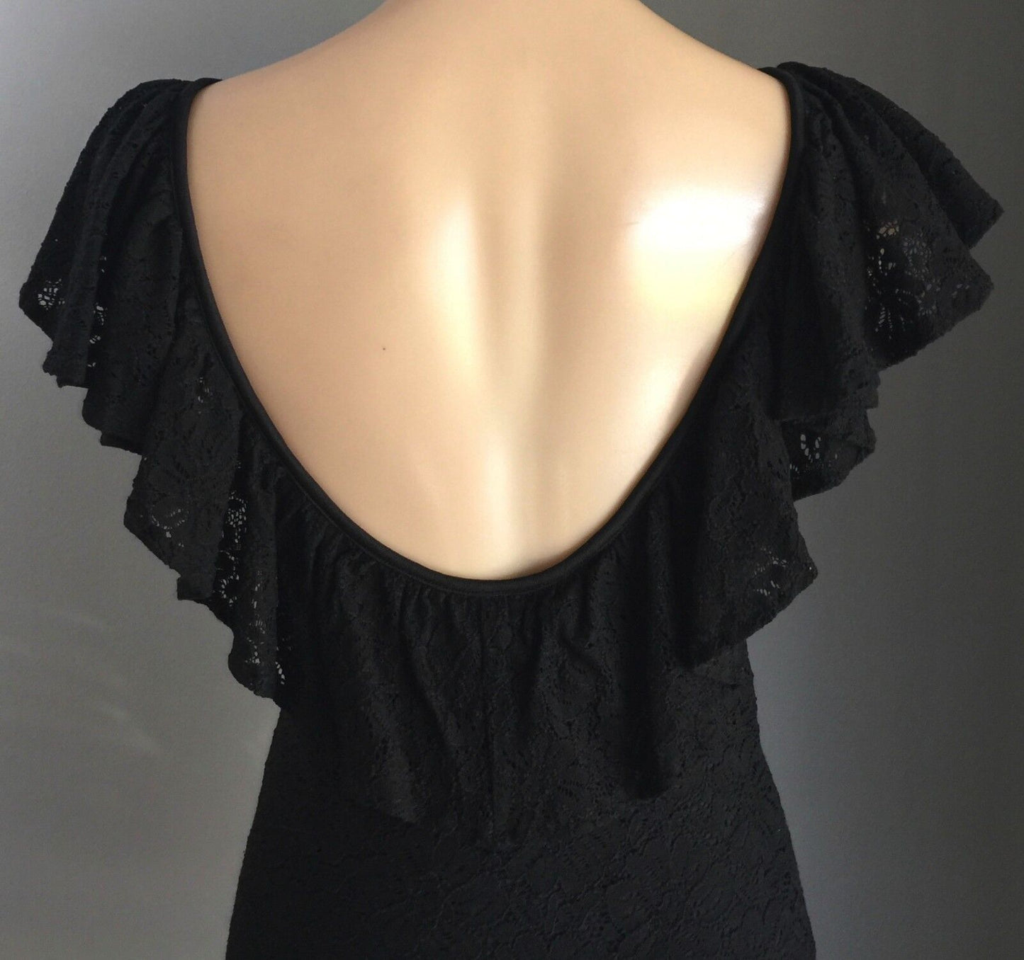AUAHUA Sexy Mini Dress Black Stretch Lace Frill Neck & Back Sz L 12 Alluring LBD