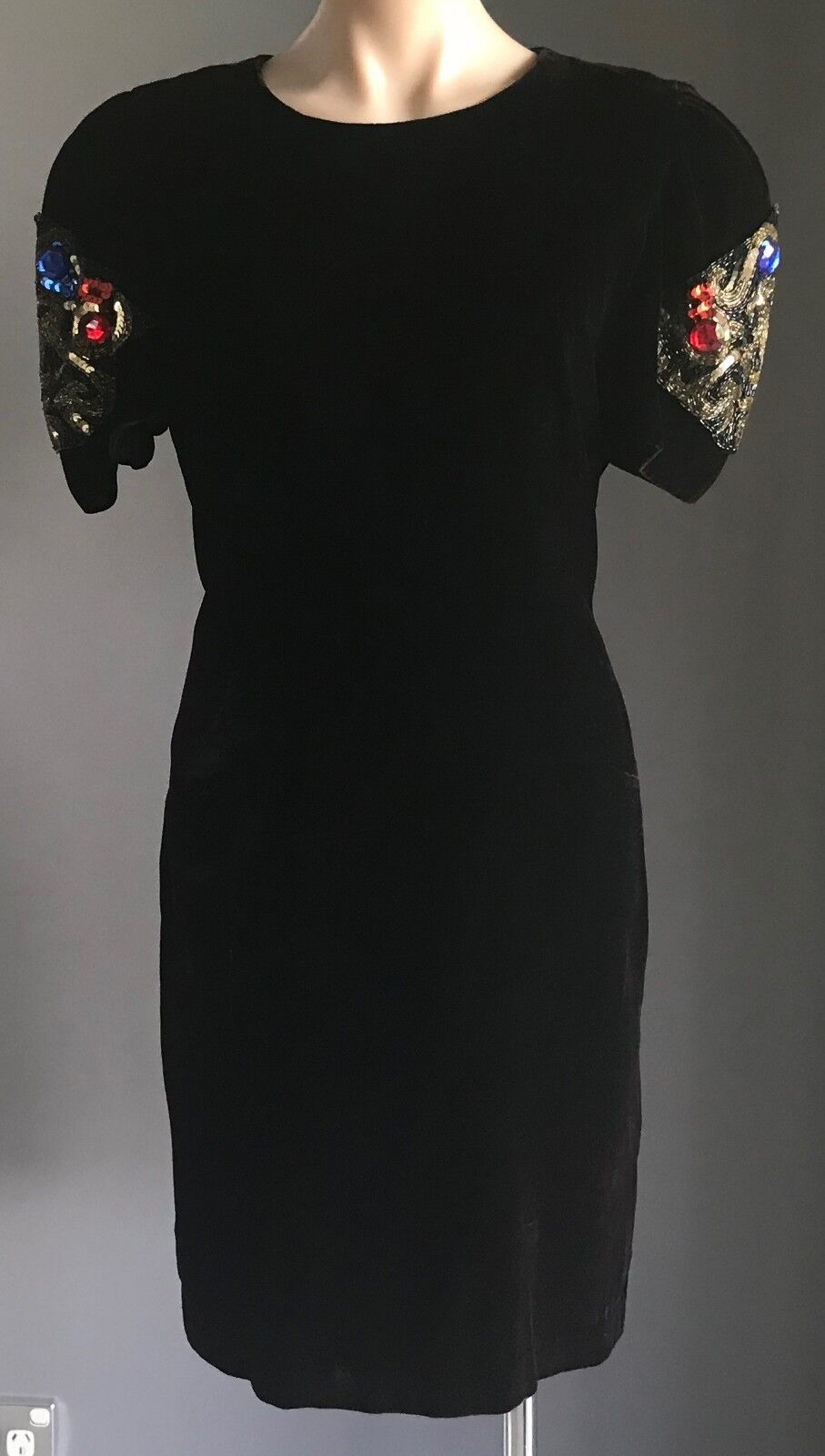 AURELIE Dress Black Velvet Short Sleeve Purple Aubergine Embellished Sz 12 14