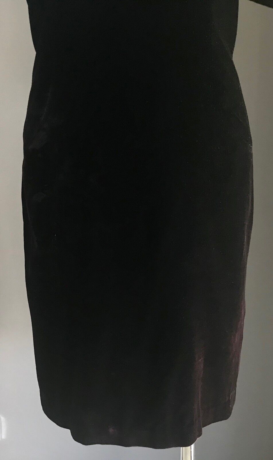AURELIE Dress Black Velvet Short Sleeve Purple Aubergine Embellished Sz 12 14