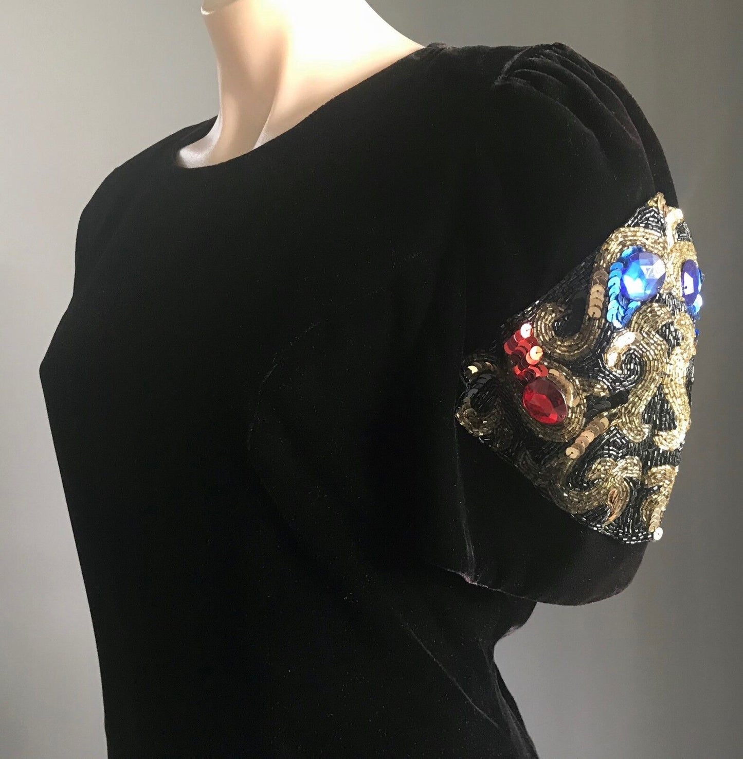 AURELIE Dress Black Velvet Short Sleeve Purple Aubergine Embellished Sz 12 14