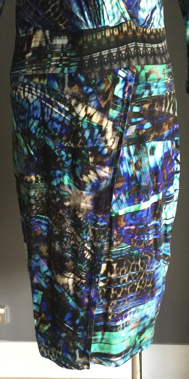 STUDIBAKER Wrap Dress Multi Colour Print 3/4 Sleeve Stretch Size 12 Retro NEW