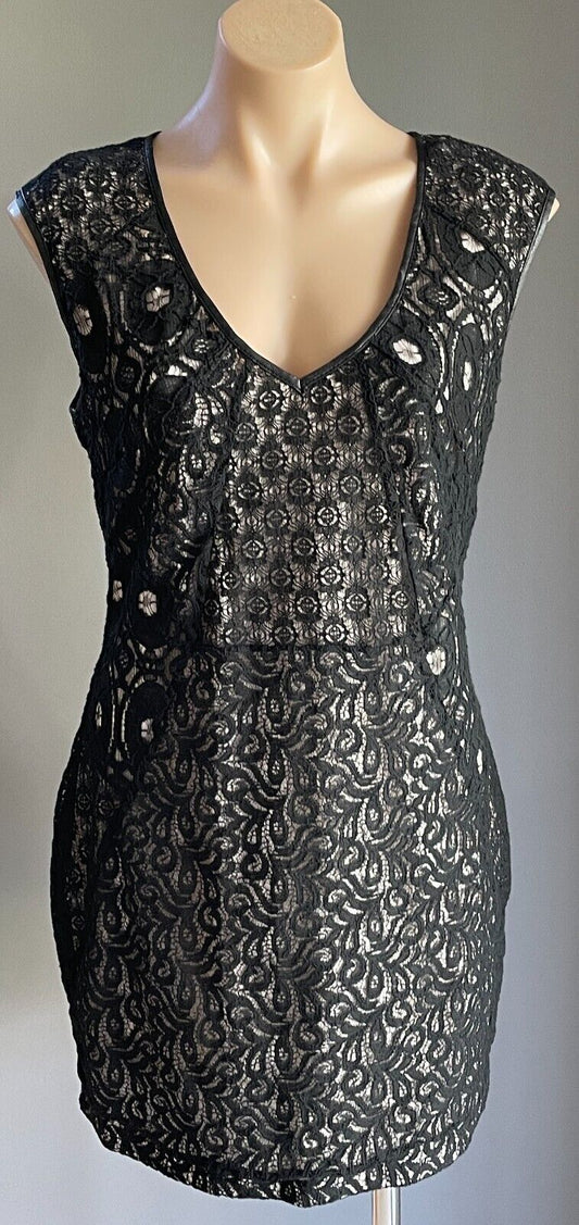 KNIGHT ANGEL Dress Black Lace Panel Sleeveless V-Neck Sheath Style Size L NEW