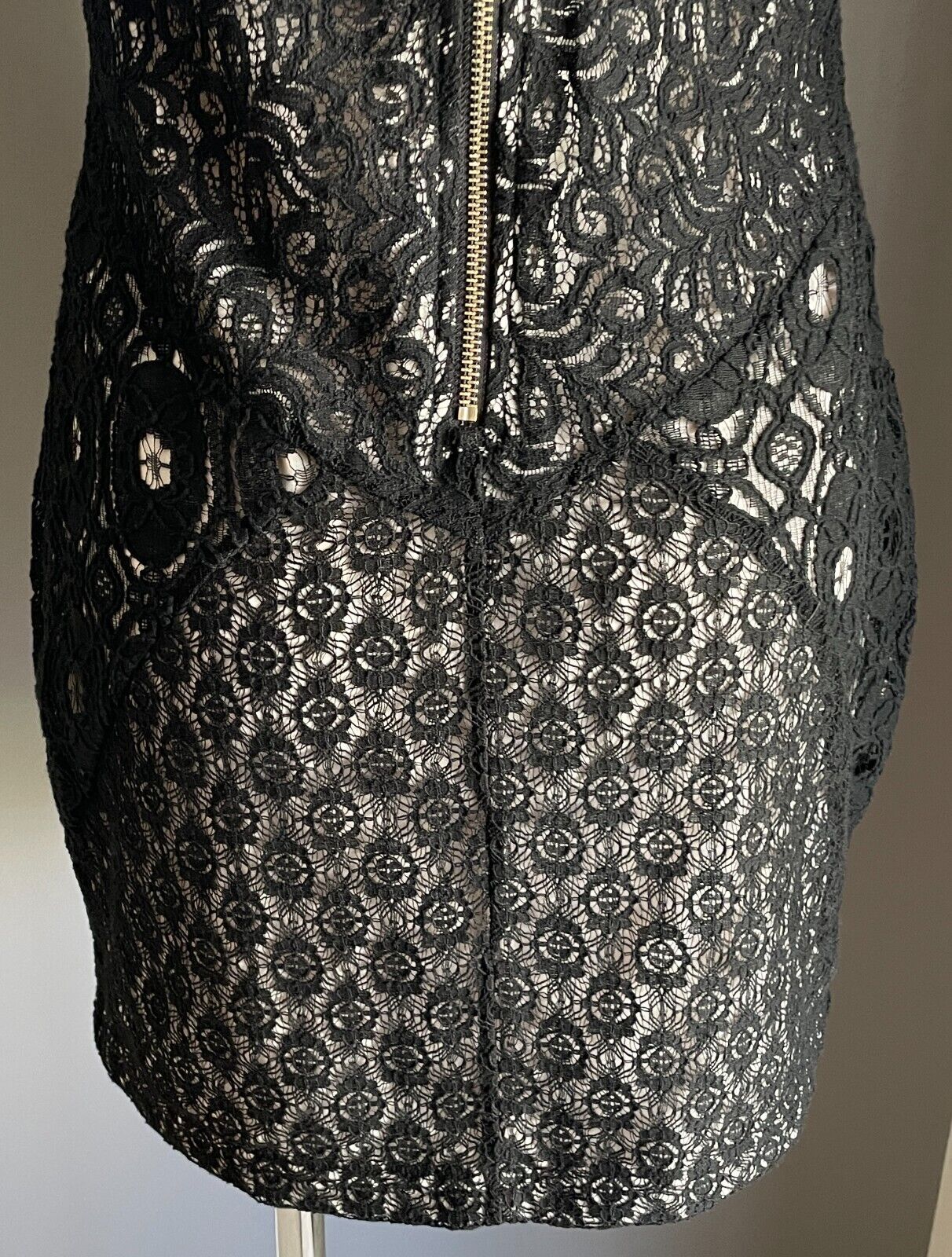 KNIGHT ANGEL Dress Black Lace Panel Sleeveless V-Neck Sheath Style Size L NEW