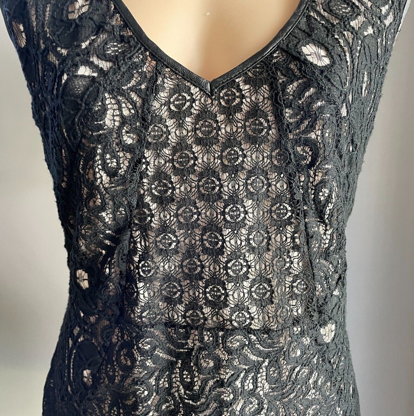 KNIGHT ANGEL Dress Black Lace Panel Sleeveless V-Neck Sheath Style Size L NEW