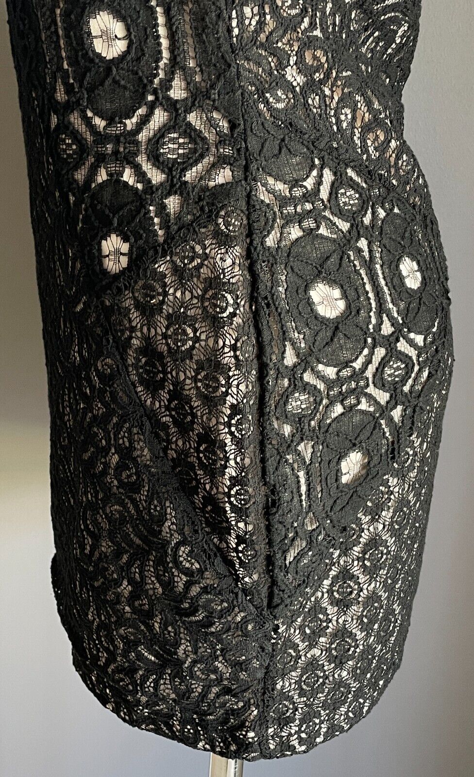 KNIGHT ANGEL Dress Black Lace Panel Sleeveless V-Neck Sheath Style Size L NEW