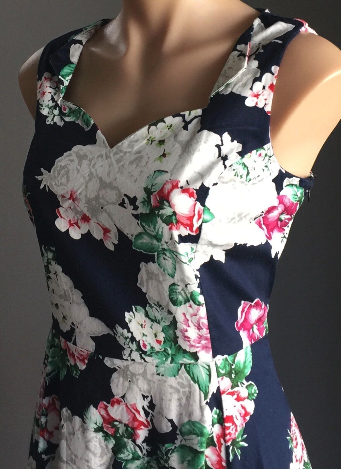 TULIPS Empire Waist Dress Retro Vibe MultiColoured Floral Print Size 14 NEW