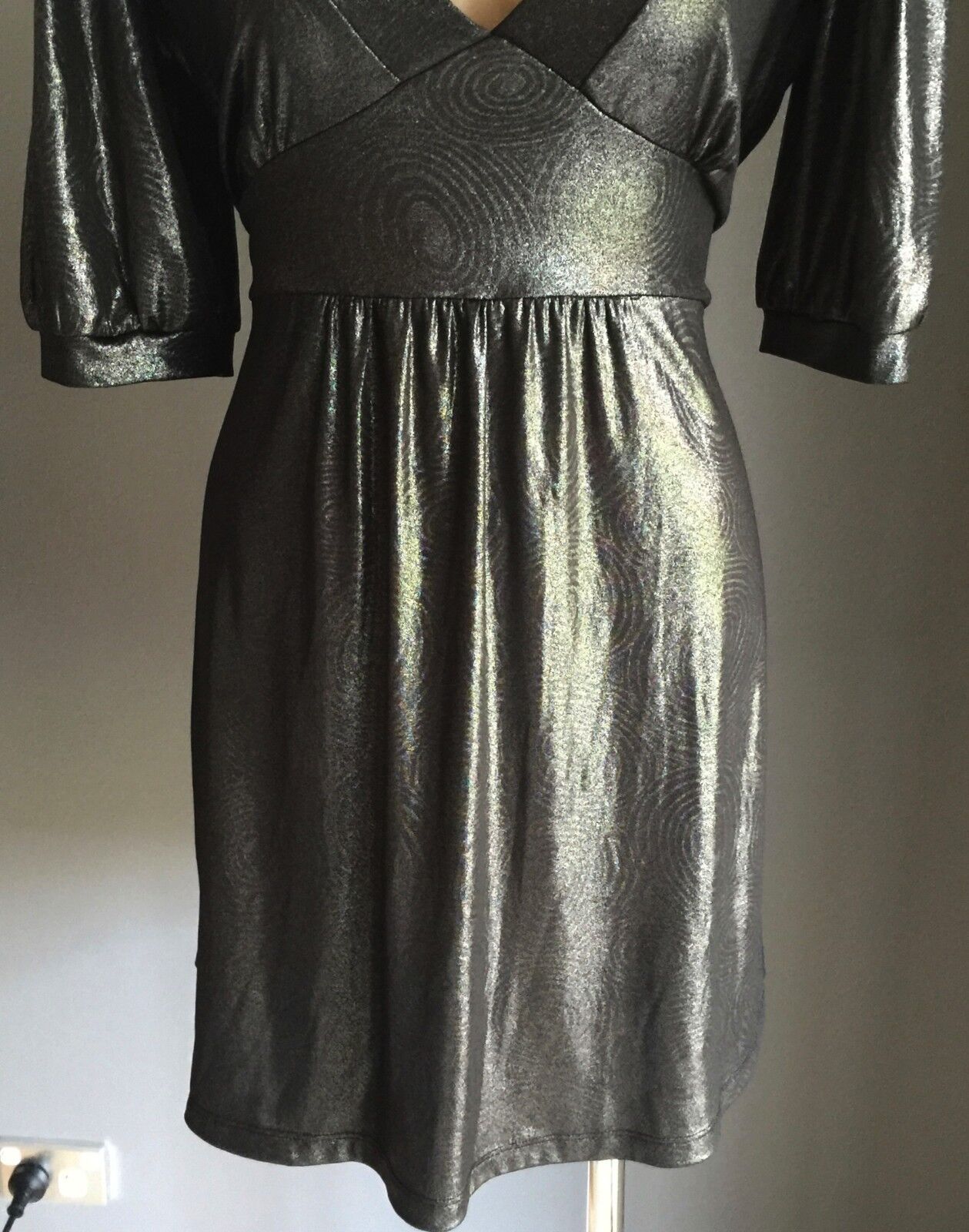RIKI NATHAN Empire Waist Dress Charcoal Grey Wet Look Tie Back Size 14 Stunning