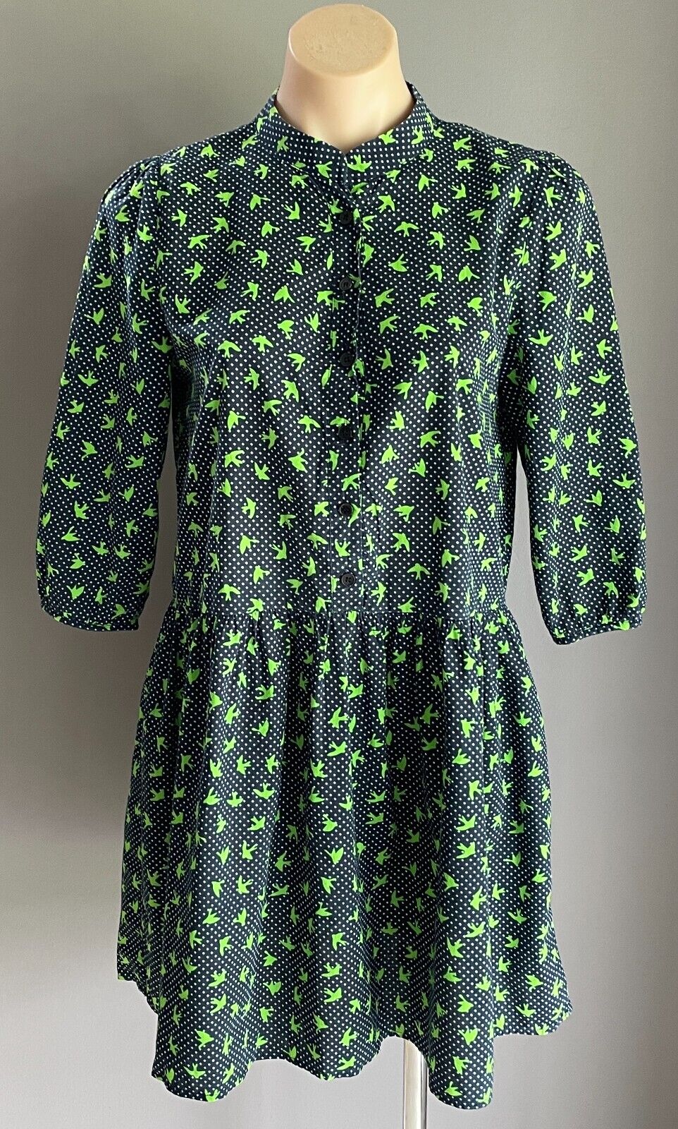 N YOU Dress Navy & White Polka Dot Green Swallow Bird Gathered Waist Size 14