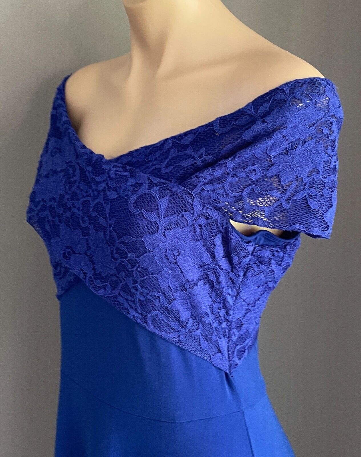 FOUR GIRLZ Dress Cobalt Blue Off the Shoulder Lace Trim Sleeveless A-Line Sze 14