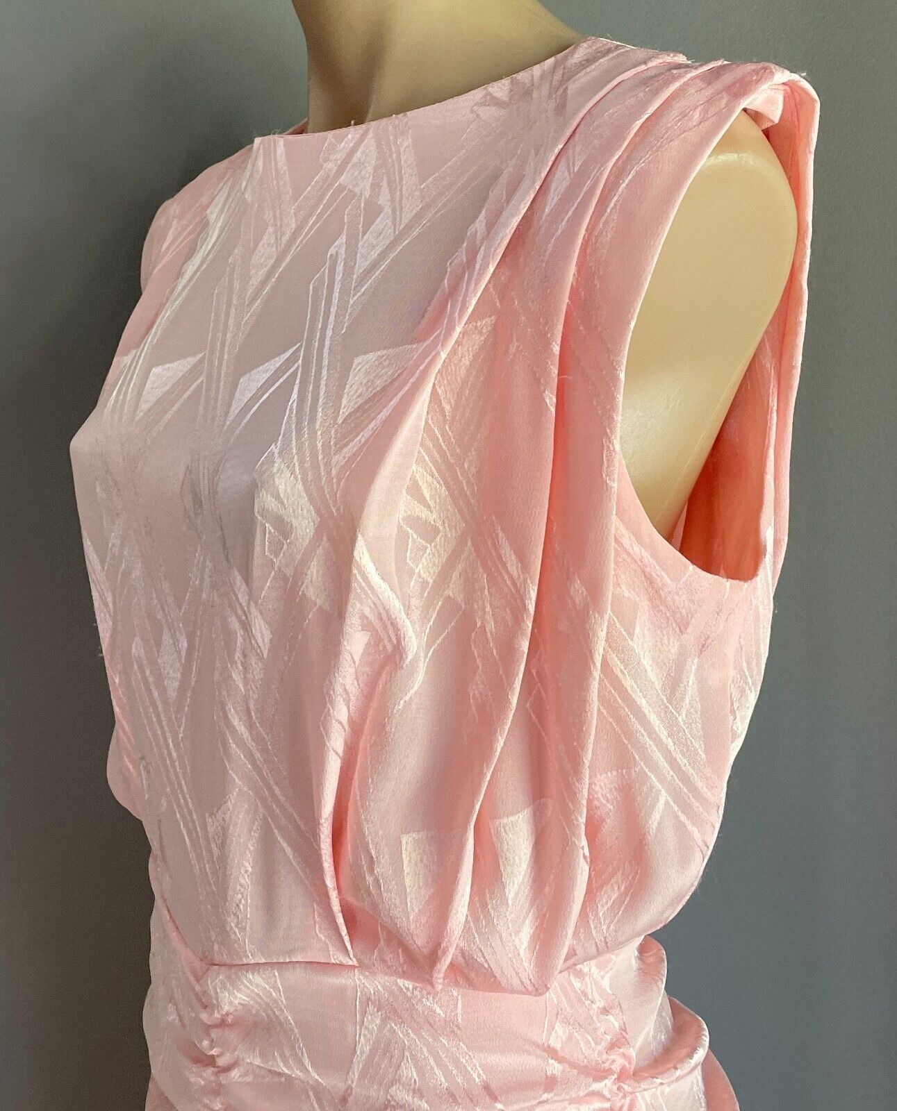 LOVE LOVE Coral Pink Jacquard Sleeveless Ruched Waist Midi Dress Sz 14 1980's